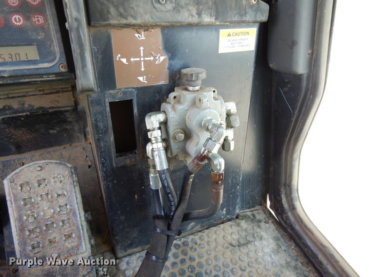 image for item DI7516 2001 Caterpillar 963C  track loader