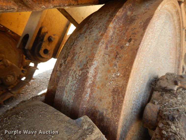 image for item DI7516 2001 Caterpillar 963C  track loader