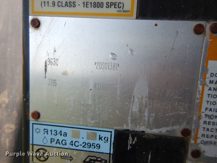 image for item DI7516 2001 Caterpillar 963C  track loader