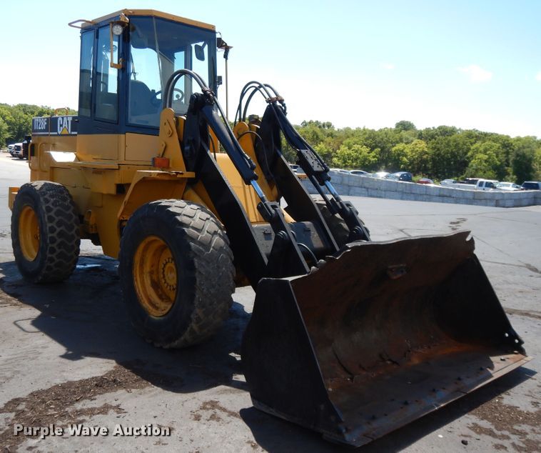 image for item DI7543 1996 Caterpillar IT28F  wheel loader