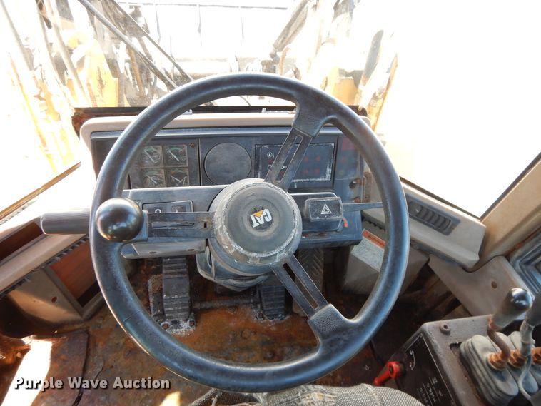 image for item DI7543 1996 Caterpillar IT28F  wheel loader