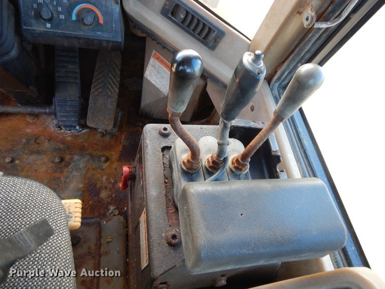 image for item DI7543 1996 Caterpillar IT28F  wheel loader