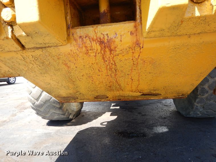 image for item DI7543 1996 Caterpillar IT28F  wheel loader