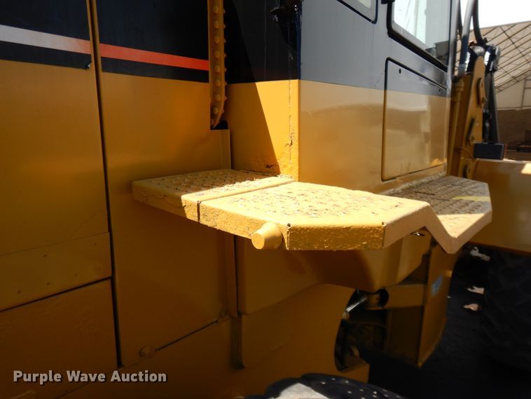 image for item DI7543 1996 Caterpillar IT28F  wheel loader
