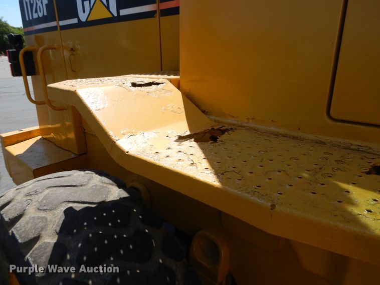 image for item DI7543 1996 Caterpillar IT28F  wheel loader