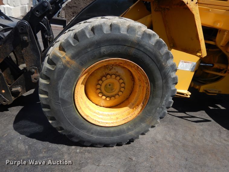 image for item DI7543 1996 Caterpillar IT28F  wheel loader