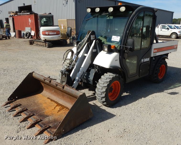 image for item DI7554 2006 Bobcat Toolcat 5600  utility vehicle