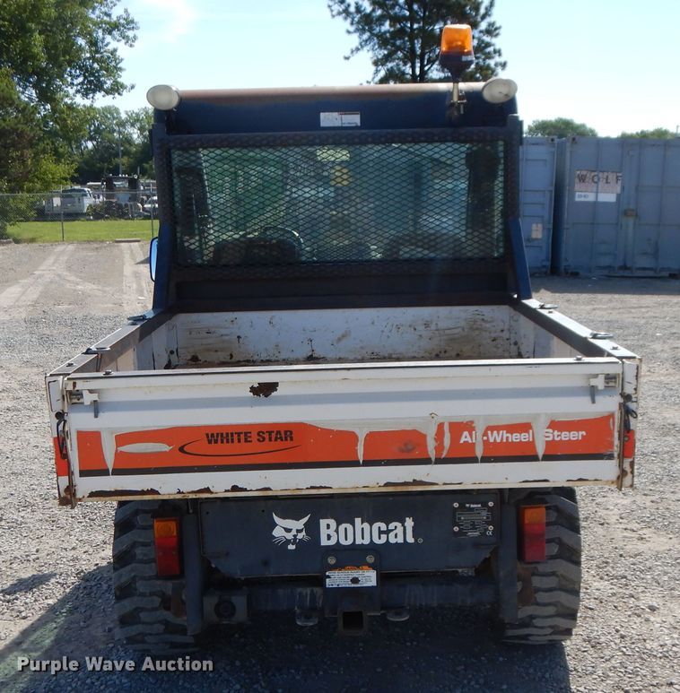 image for item DI7554 2006 Bobcat Toolcat 5600  utility vehicle