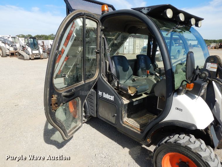 image for item DI7554 2006 Bobcat Toolcat 5600  utility vehicle