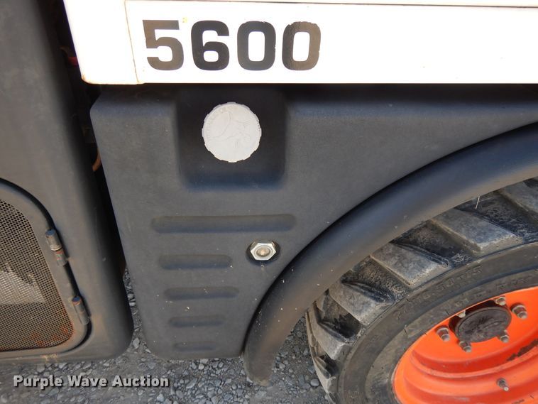 image for item DI7554 2006 Bobcat Toolcat 5600  utility vehicle