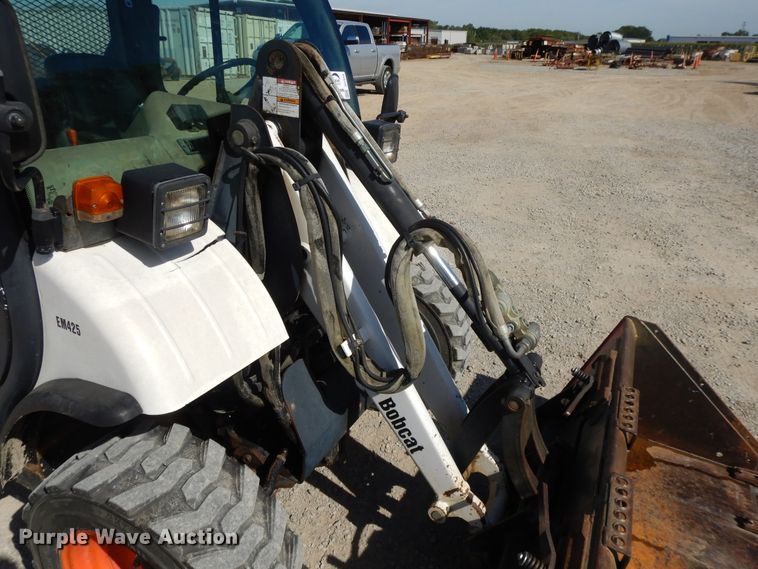 image for item DI7554 2006 Bobcat Toolcat 5600  utility vehicle