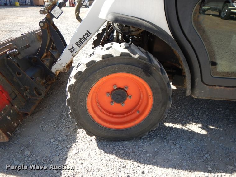 image for item DI7554 2006 Bobcat Toolcat 5600  utility vehicle
