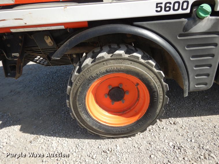 image for item DI7554 2006 Bobcat Toolcat 5600  utility vehicle