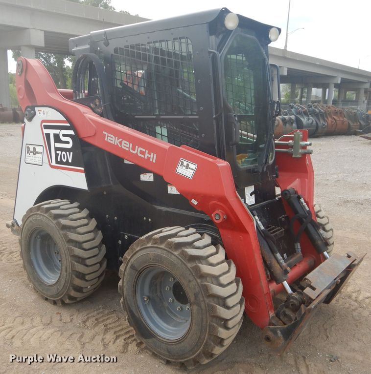 image for item DI8254 2013 Takeuchi TS70V  skid steer loader