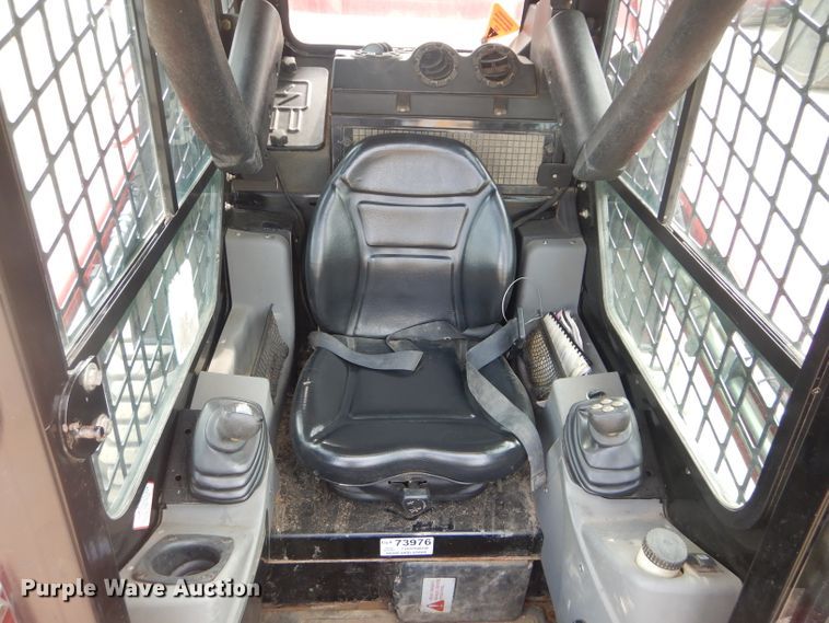 image for item DI8254 2013 Takeuchi TS70V  skid steer loader