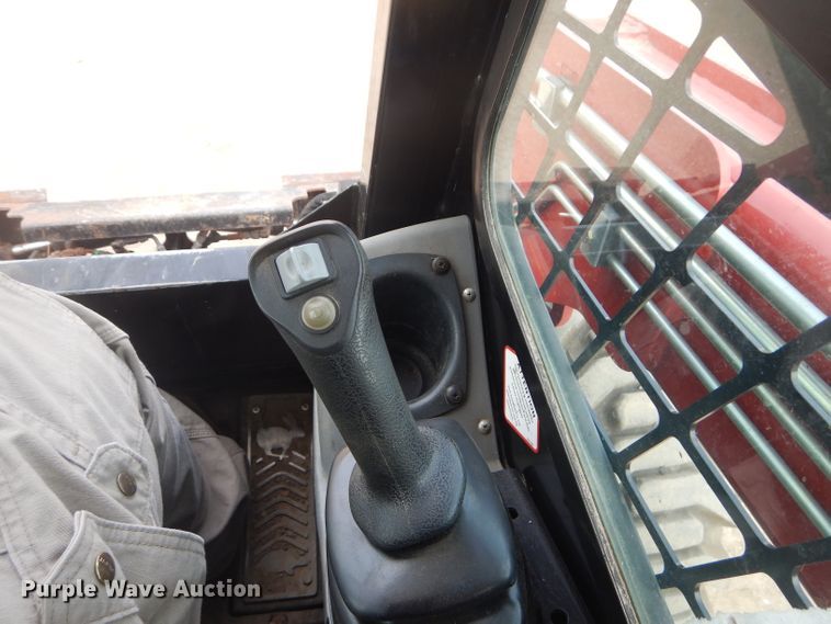 image for item DI8254 2013 Takeuchi TS70V  skid steer loader