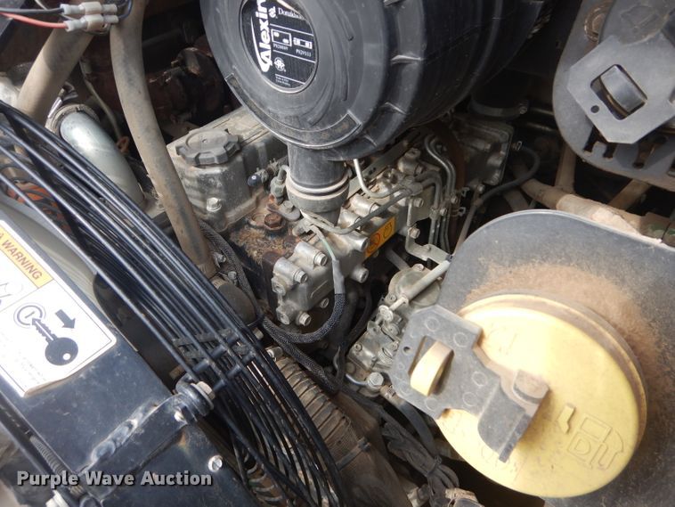 image for item DI8254 2013 Takeuchi TS70V  skid steer loader