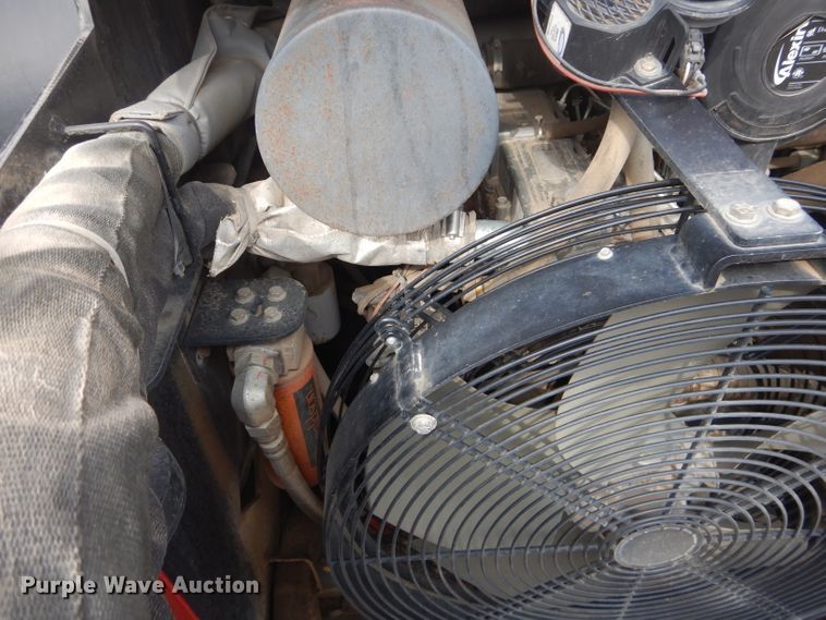 image for item DI8254 2013 Takeuchi TS70V  skid steer loader