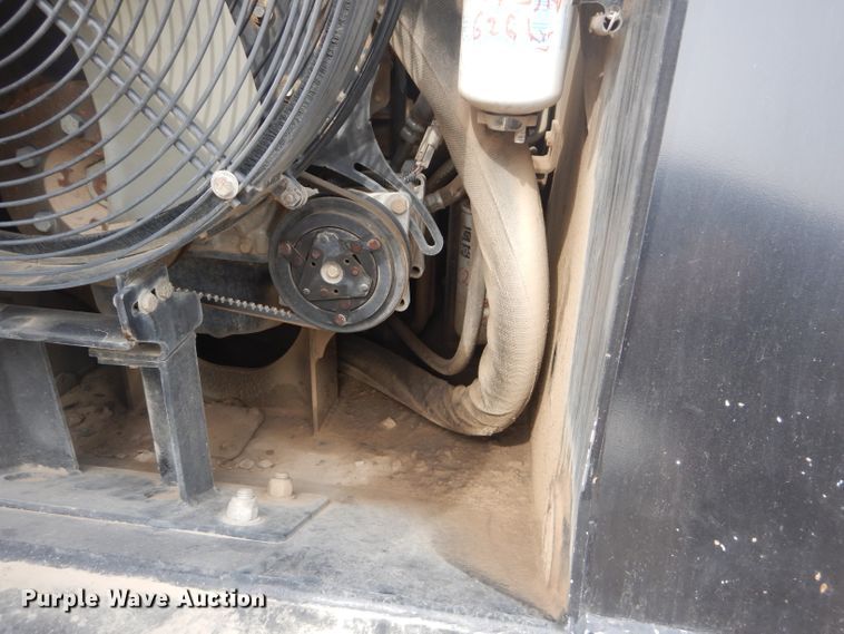 image for item DI8254 2013 Takeuchi TS70V  skid steer loader