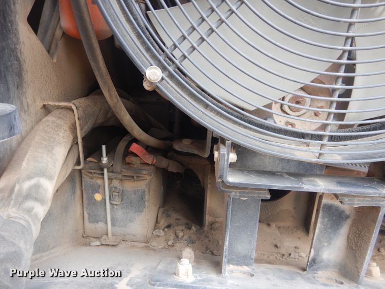 image for item DI8254 2013 Takeuchi TS70V  skid steer loader