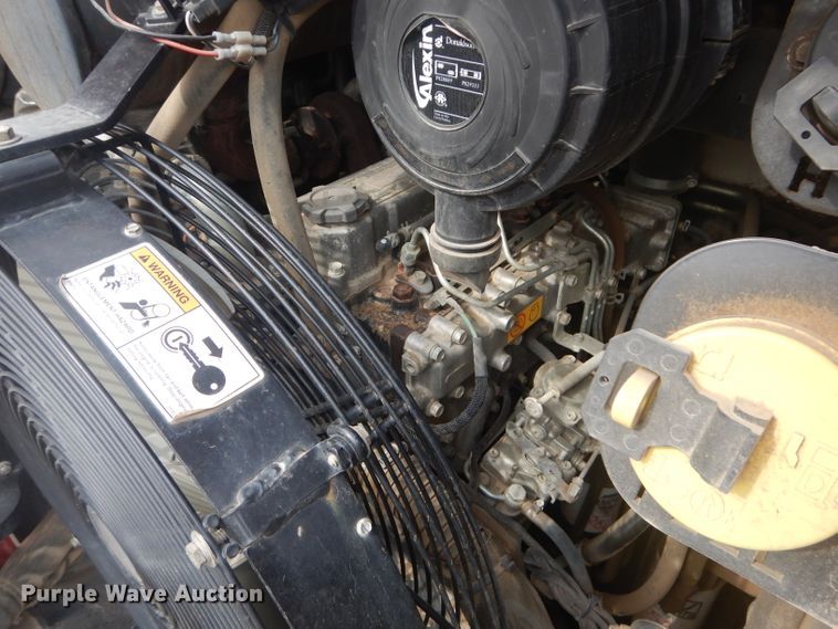 image for item DI8254 2013 Takeuchi TS70V  skid steer loader