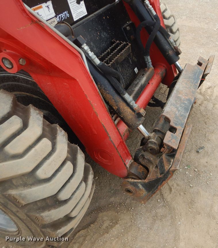 image for item DI8254 2013 Takeuchi TS70V  skid steer loader