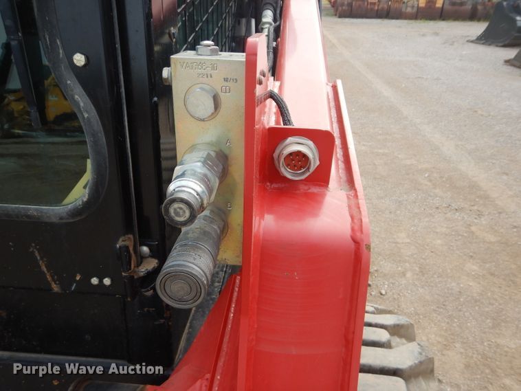 image for item DI8254 2013 Takeuchi TS70V  skid steer loader