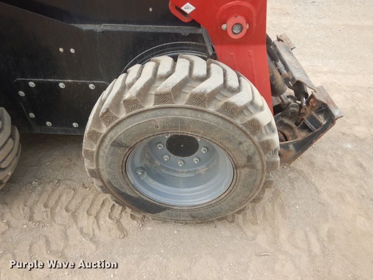 image for item DI8254 2013 Takeuchi TS70V  skid steer loader