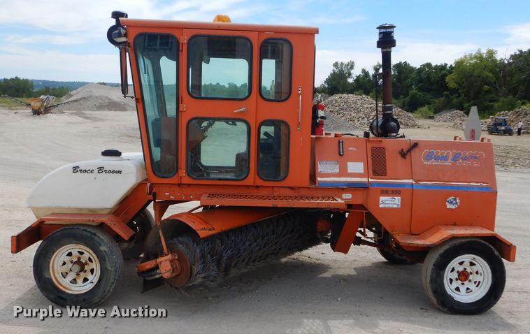 image for item DI8259 Broce CR350  broom