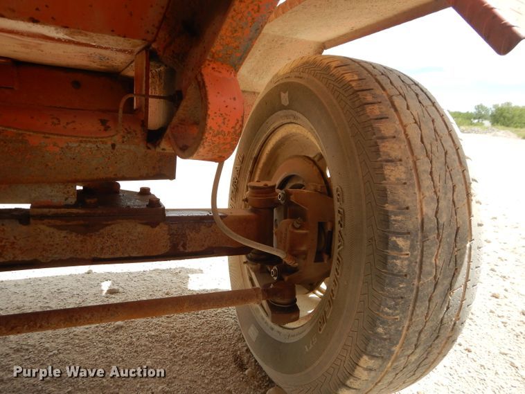 image for item DI8259 Broce CR350  broom