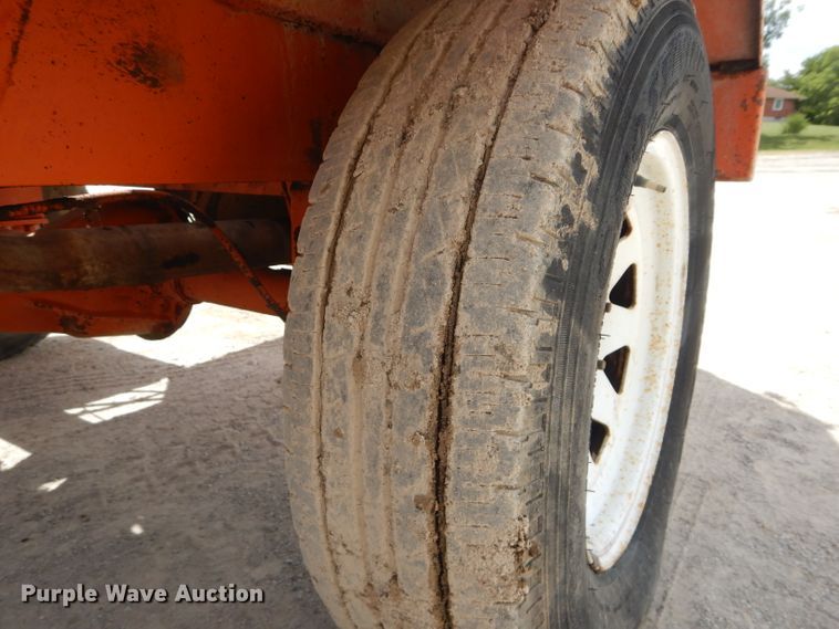 image for item DI8259 Broce CR350  broom