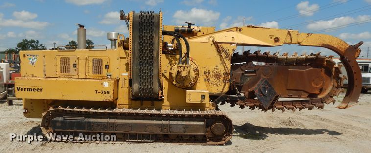 image for item DJ3489 1995 Vermeer T755  trencher