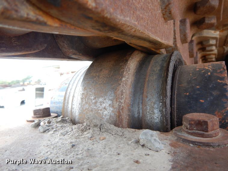 image for item DJ3489 1995 Vermeer T755  trencher