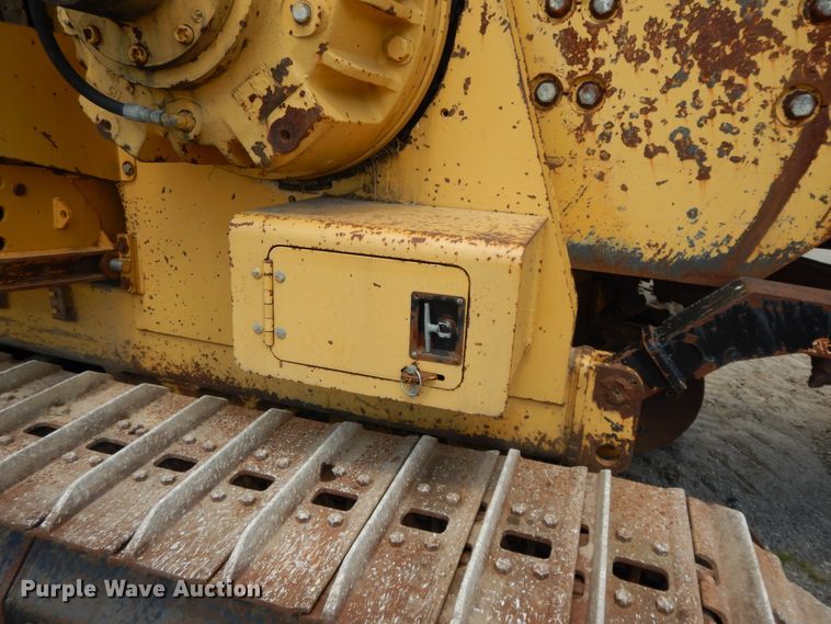 image for item DJ3489 1995 Vermeer T755  trencher