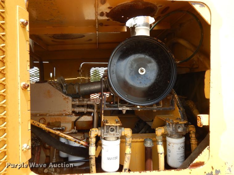 image for item DJ3489 1995 Vermeer T755  trencher