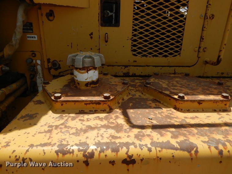 image for item DJ3489 1995 Vermeer T755  trencher