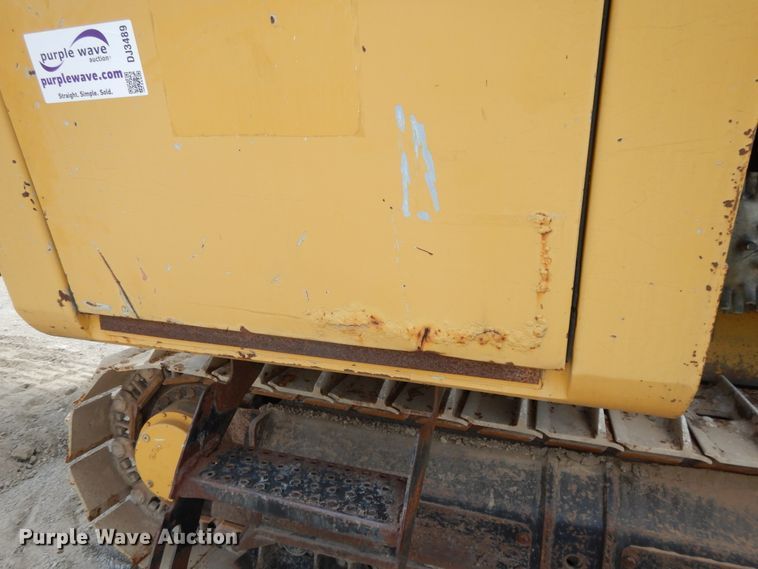 image for item DJ3489 1995 Vermeer T755  trencher