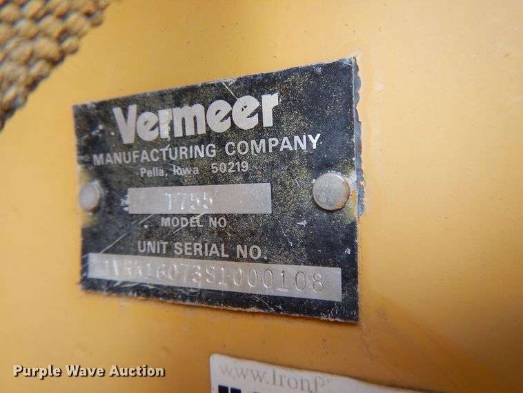 image for item DJ3489 1995 Vermeer T755  trencher