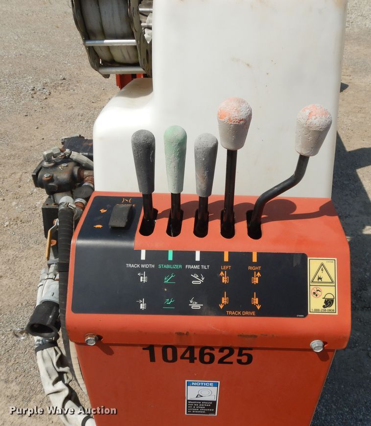 image for item DJ3491 2006 Ditch Witch JT921  directional boring unit