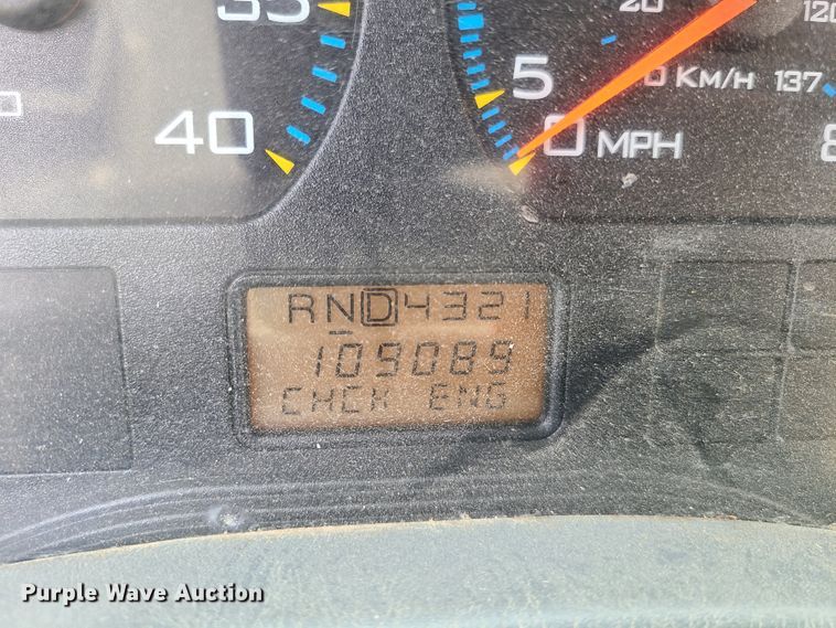 image for item EL9971 2007 International 7600  dump truck