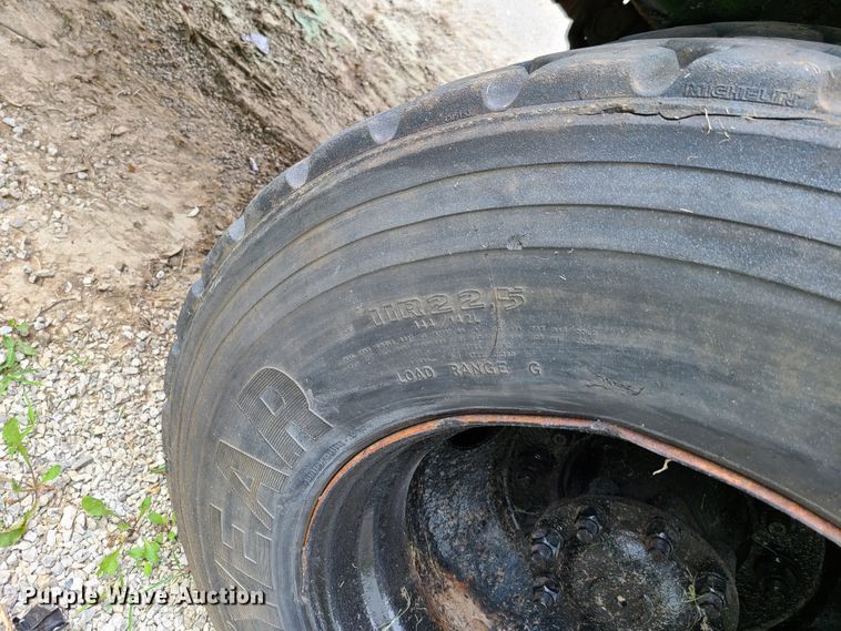 image for item EL9971 2007 International 7600  dump truck