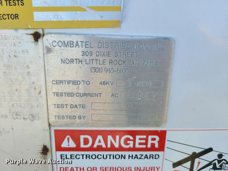 image for item EL9985 2010 Dodge Ram 5500  bucket truck