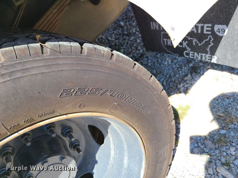 image for item EL9985 2010 Dodge Ram 5500  bucket truck