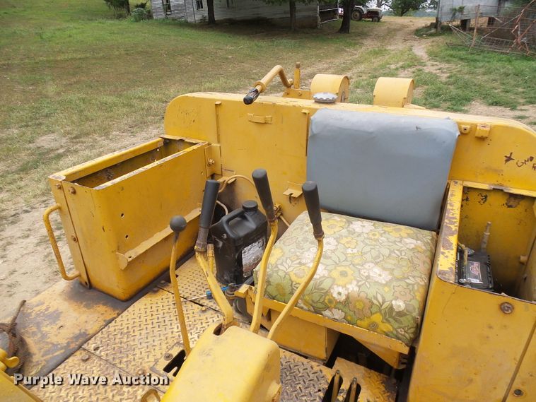 image for item EP9884 Allis Chalmers  dozer