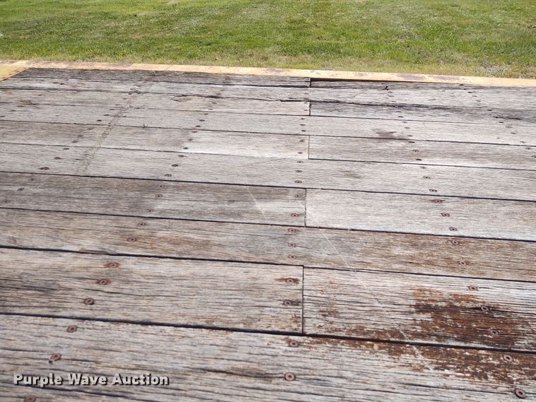 image for item EQ9401 1990 Trail King TK80RG-463 equipment trailer