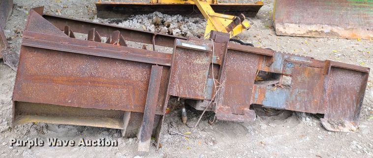 image for item EZ9137 Skid steer curb auger