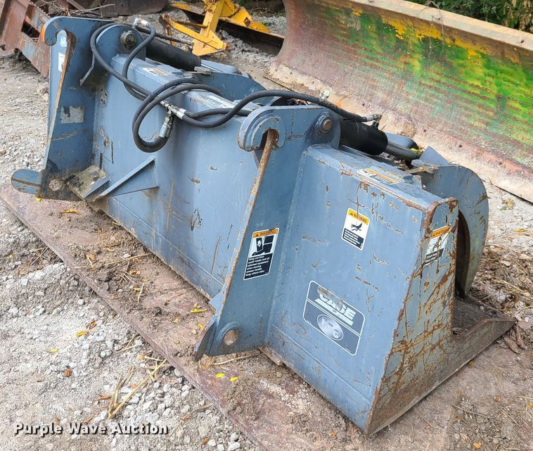 Case 580 86"W grapple bucket in Kansas City, MO Item EZ9143 sold