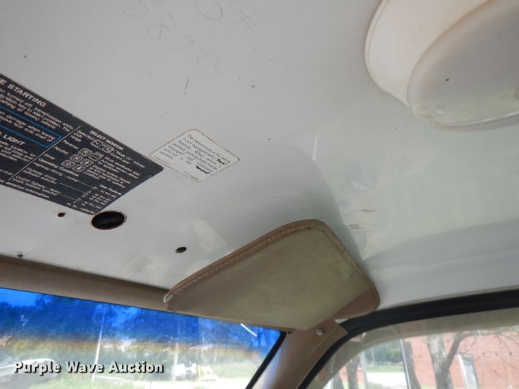 image for item FN9292 1997 GMC C8500  crane truck