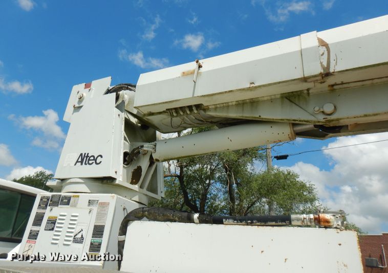 image for item FN9292 1997 GMC C8500  crane truck