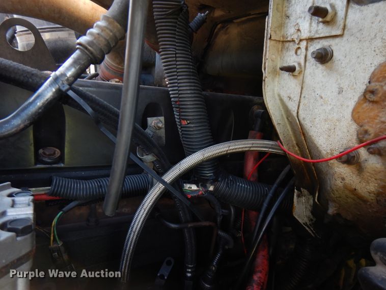 image for item FN9333 1999 International 8100  dump truck